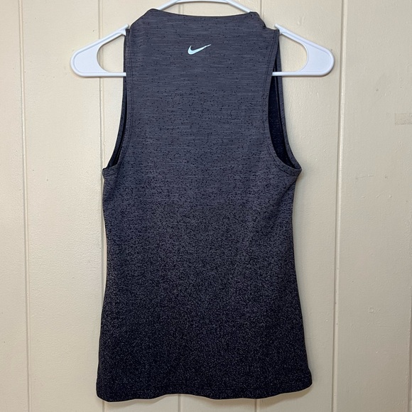 SOLD Nike Grey Dri-Fit Ombré Workout Tank Top (Gym, Running, Training) Size XS - Picture 7 of 9